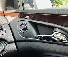 Opel Insignia 2.0 CDTi 2011