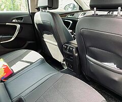 Opel Insignia 2.0 CDTi 2011