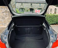 Opel Insignia 2.0 CDTi 2011 - Image 5/10