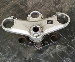 Gen6 Honda VFR800 vtec top/bottom yoke