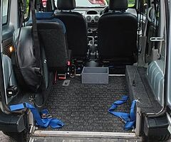 Renault kangoo  wheelchair