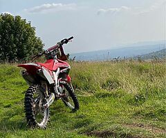 CRF 250 - Image 7/8