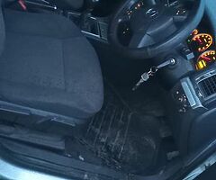 2009 Opel Vectra for sale clean car inside out nctd till  4th month of  2022 only 247000 Kms on it - Image 4/7
