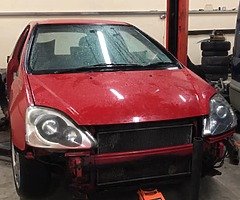 2005 Honda civic type r  Breaking - Image 5/10