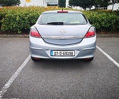 Opel astra H 1.4 gtc 2007