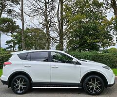 2017 Toyota RAV4 2.0 D-4D Icon, Nav, Camera - Image 6/10