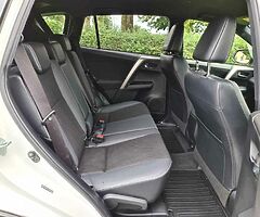 2017 Toyota RAV4 2.0 D-4D Icon, Nav, Camera - Image 10/10