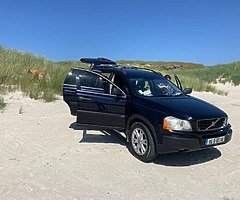 2005 Volvo XC90.  Crew cabbed - Image 8/9
