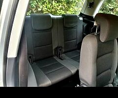 Vw touran 7 seats 1.6 diesel Bluemotion technology
1 owner
81 k miles
Manual - Image 6/10