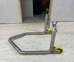 Gee tech Paddock Stands