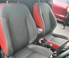 2016 Ford Fiesta Zetec S Black Edition - Image 7/8