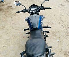 Hornet   97 lot - Image 4/5