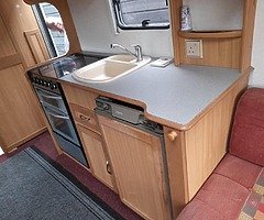 04/05 Avondale 5/6 Berth Caravan - Image 10/10