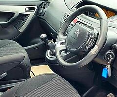 Lovely Citroen C4 Grand Picasso 7 seater - Image 10/10