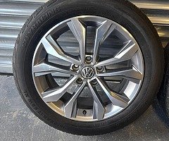 4 17" aloys