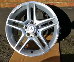17" GENUINE MERCEDES C CLASS AMG W204 ALLOY WHEEL 07-14 REAR 8.5J *NO BUCKLES CRACKS WELDS*