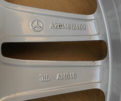17" GENUINE MERCEDES C CLASS AMG W204 ALLOY WHEEL 07-14 REAR 8.5J *NO BUCKLES CRACKS WELDS* - Image 5/8