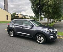 161 Hyundai Tucson 2.0 Diesel 4WD, Executive