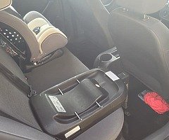 Volkswagen Golf 1.4 Petrol - Image 7/10