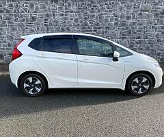 Honda Fit/Jazz , Hybrid. 2016