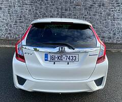 Honda Fit/Jazz , Hybrid. 2016 - Image 4/8