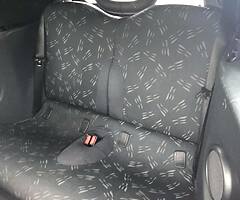 Red mini one convertible manual transmission - Image 4/10