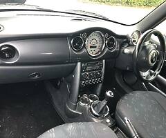 Red mini one convertible manual transmission - Image 6/10