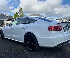 LIKE NEW AUDI A5 SPORTBACK 2010 S-LINE 2010 BHP