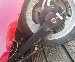 2 ELECTRIC SCOOTERS - Image 9/10