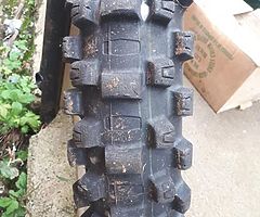 Rear tyre - Image 3/3