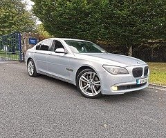 2011 BMW 730D (LUX EDITION) 