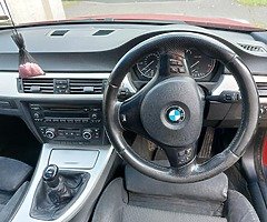 BMW 320d e90 Msport 2008 Manual - Image 5/9