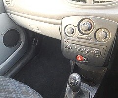 Renault clio 1.2 petrol - Image 7/8