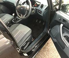 2010 Ford Fiesta 1.2 Diesel - Image 5/8