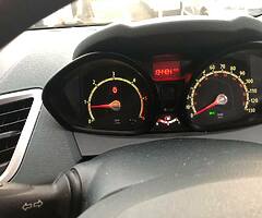 2010 Ford Fiesta 1.2 Diesel - Image 6/8