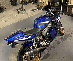 Yamaha R6 - Image 4/7