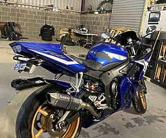 Yamaha R6 - Image 5/7