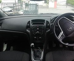 2013 opel astra - Image 4/6