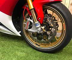 2014 Honda CBR - Image 8/10