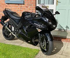2011 Kawasaki ZZR
