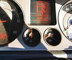 VW pasat 09 1.9 diesel manual