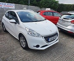 2013 Peugeot 208 1.0 ltr low miles 2 year nct