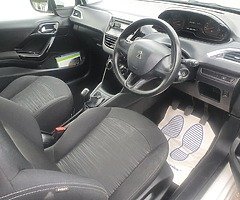 2013 Peugeot 208 1.0 ltr low miles 2 year nct - Image 5/10
