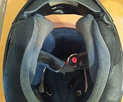 Arai helmet - Image 5/7