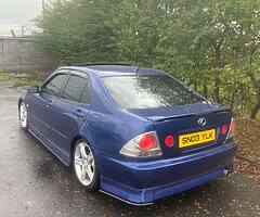 Lexus is200 Sport - Image 5/9