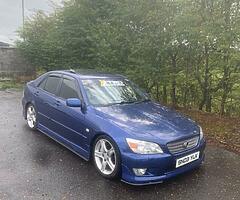 Lexus is200 Sport - Image 9/9