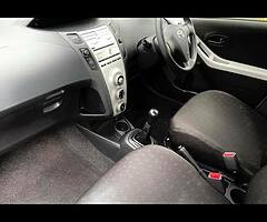 2006 Toyota Yaris 1.0L NCT 10/22 & TAX 02/22 - Image 5/10