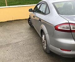 Ford mondeo