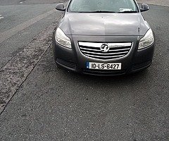 Vauxhall Insignia 2010 2l cdti tax 10-21 nct 27-01-22