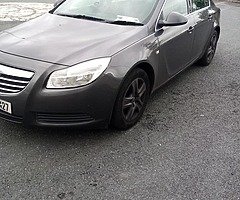 Vauxhall Insignia 2010 2l cdti tax 10-21 nct 27-01-22